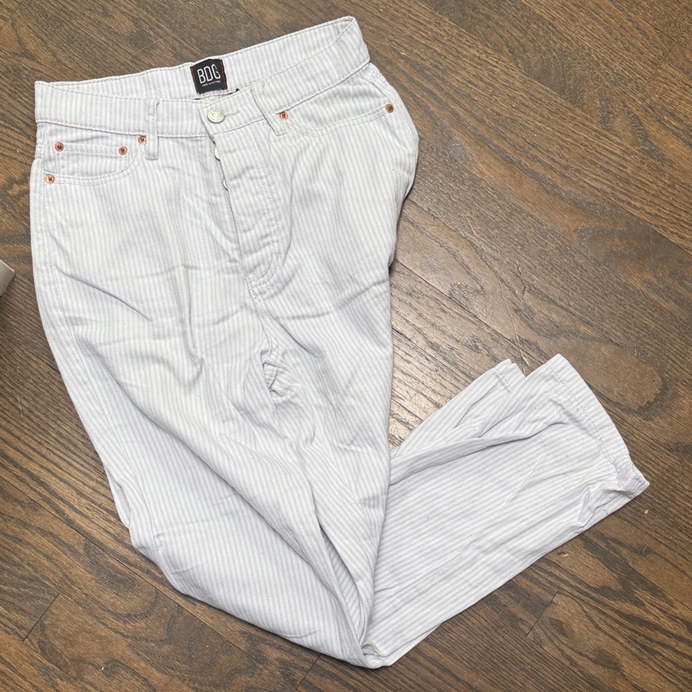 BDG DENIM Womans 26 urban outfitter